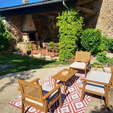 Du Ligal Apartament Najac