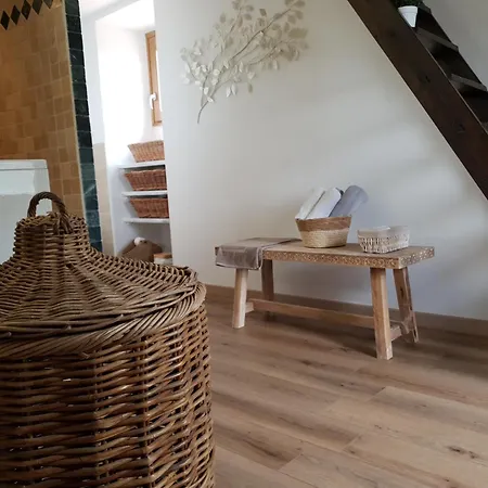 Du Ligal Apartament Najac
